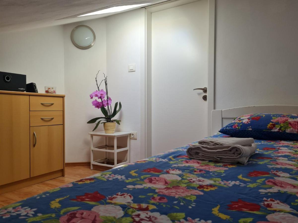 Apartments Dilja Malinska Dış mekan fotoğraf